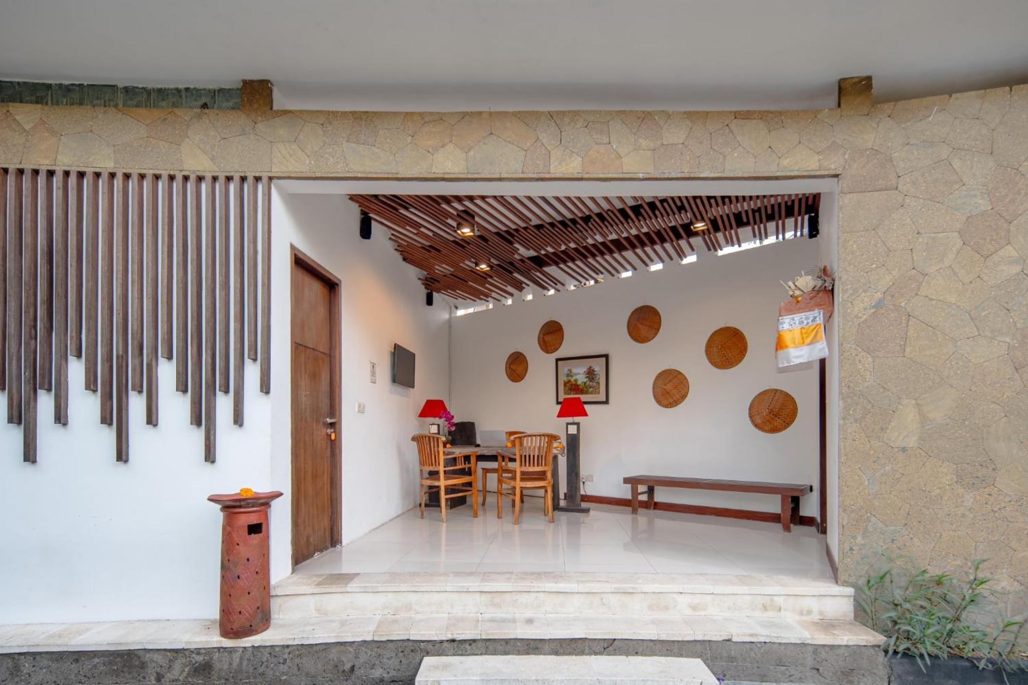 Canggu Circle Villa By Ini Vie Hospitality Exterior foto